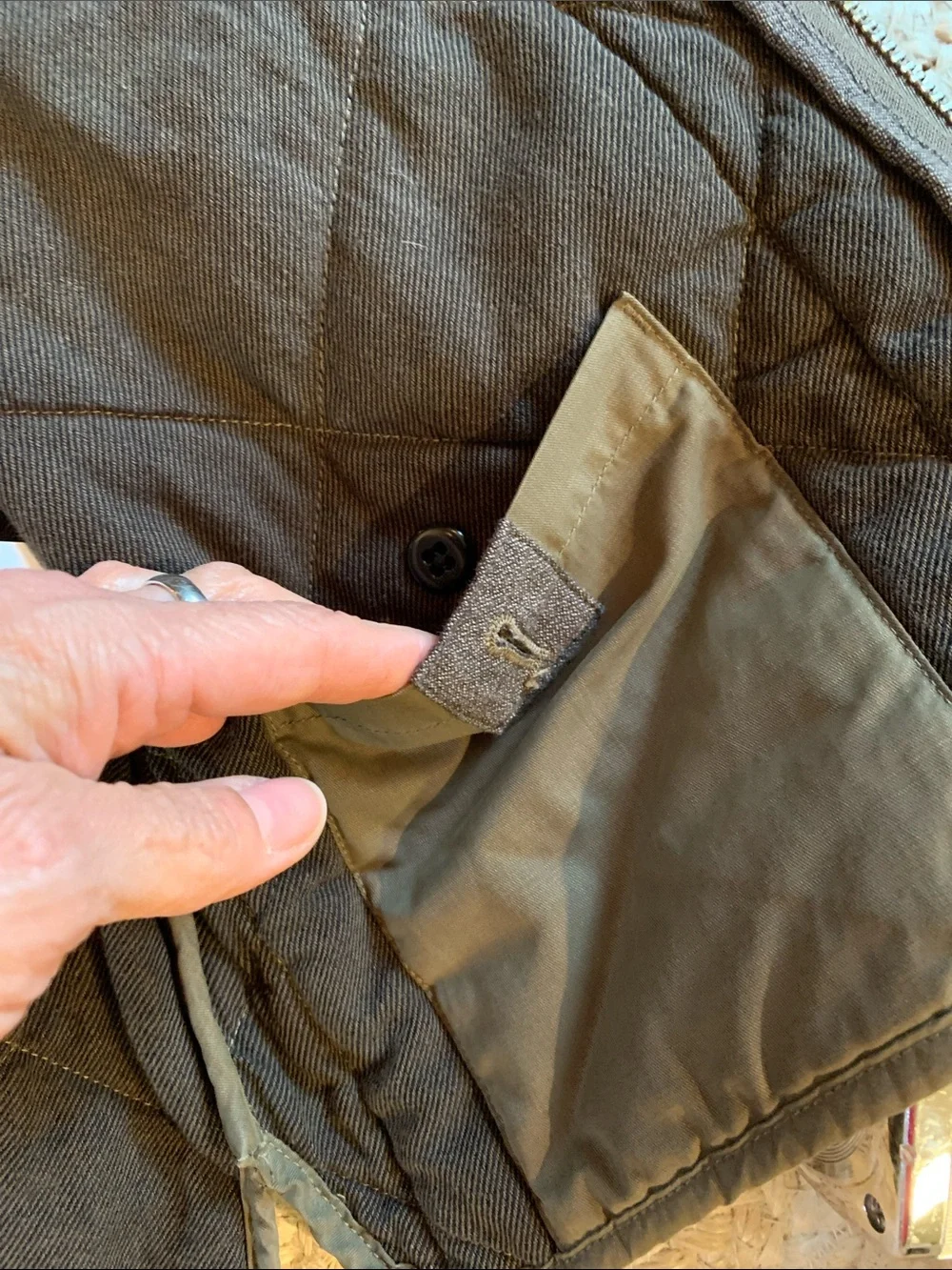 J. Crew Quilted Men's Olive Green Vest Jacket - Lightweight Layering